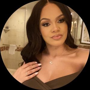 Meet your Posher, Laniesha